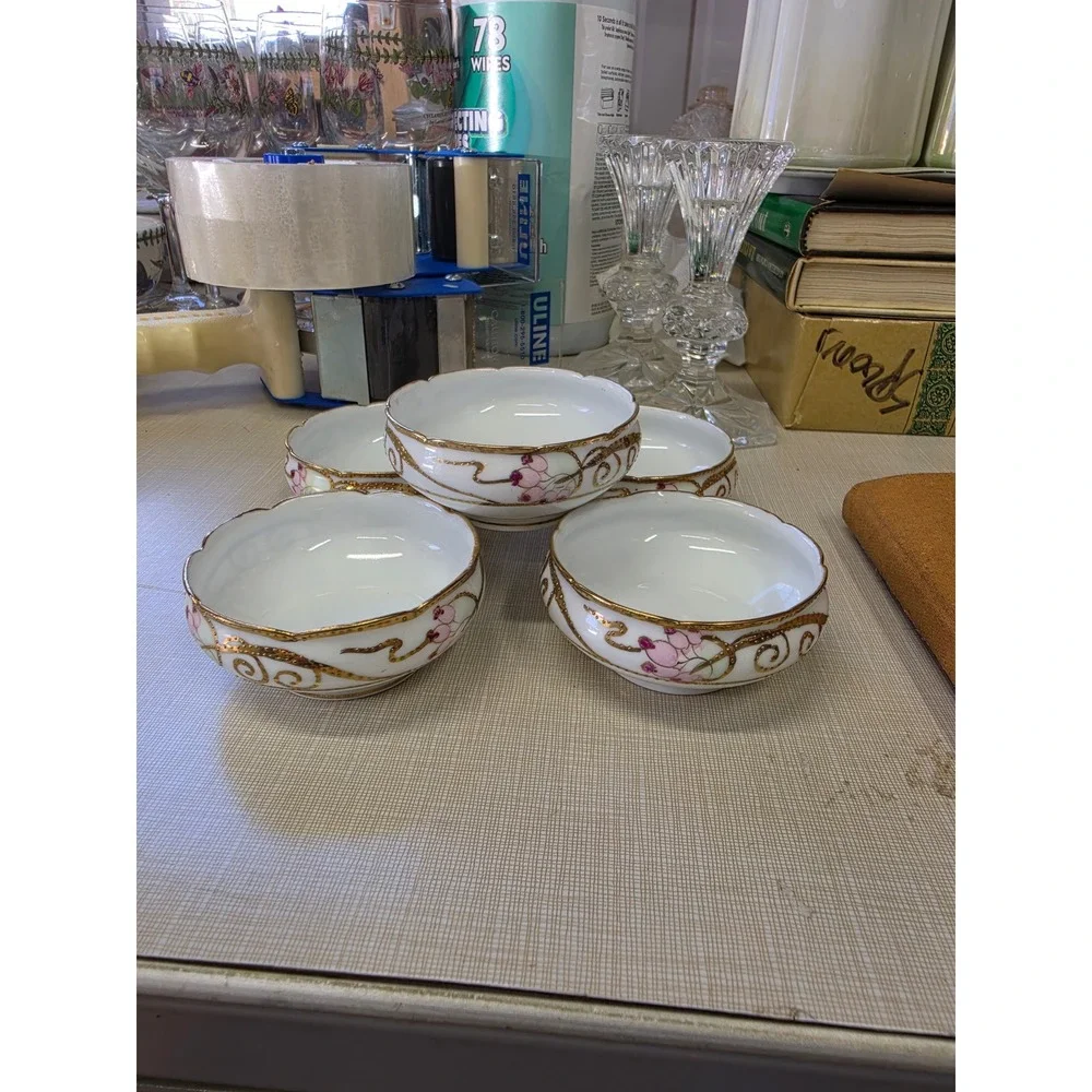 Vintage Hand Painted Japan Porcelain Nut Bowls Salt Cellars Gold Moriage Set 5